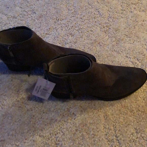Kenneth Cole Shoes - Kenneth Cole Women’s Boots